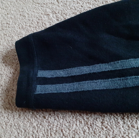 Eddie Bauer Black Sweater - Picture 5 of 7